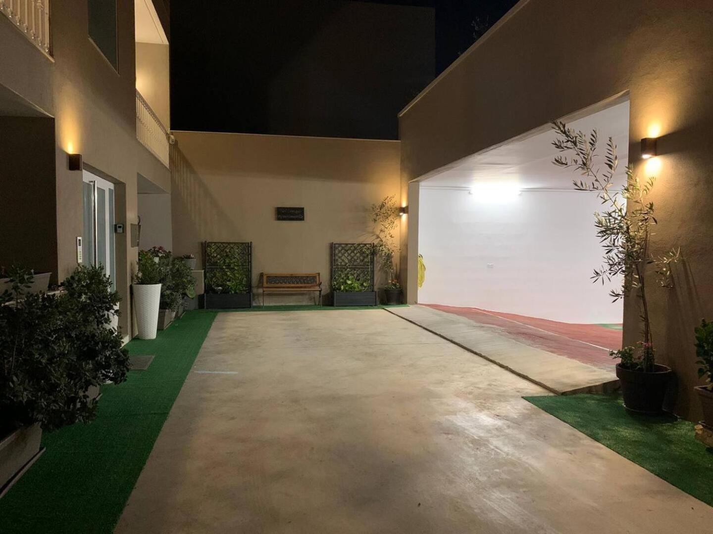 Fl 2 Ta'Lonza Luxury With Hot Tub By Homely メーリッハ エクステリア 写真