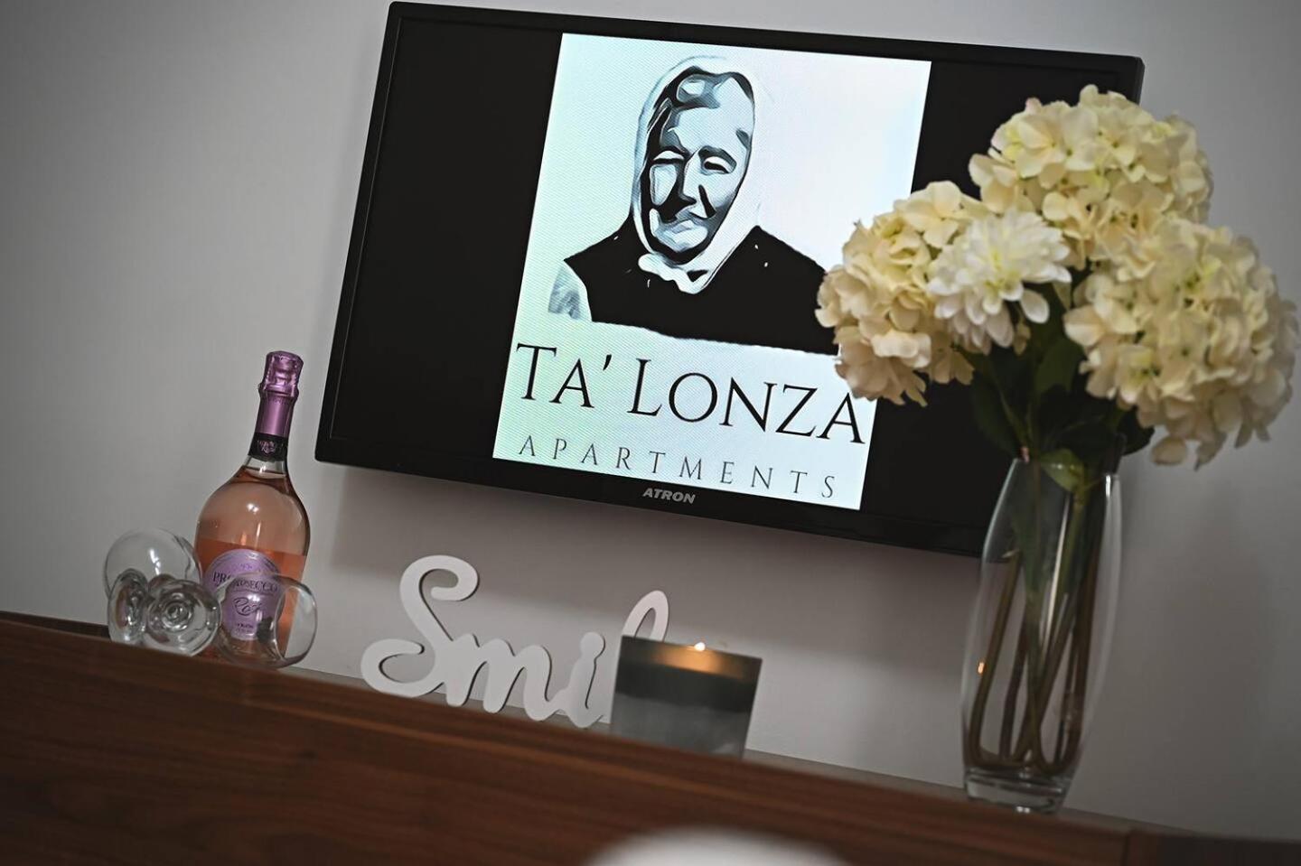 Fl 2 Ta'Lonza Luxury With Hot Tub By Homely メーリッハ エクステリア 写真